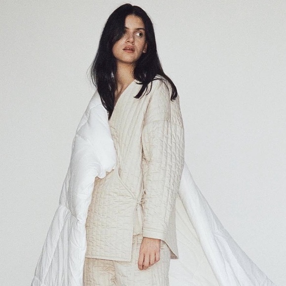 Deiji Studios The Curved Quilt Jacket in Fawn - Picture 5 of 13